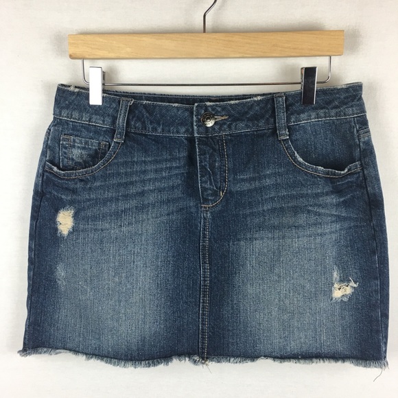 Apt 9 Mini Frayed Distressed Jean Skirt - Picture 4 of 6